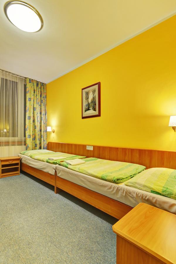 Hotel Slunce Havlíčkŭv Brod Exterior photo